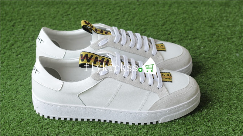 Off White Low Top Sneaker White